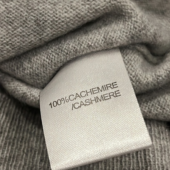 Kier and J Women’s Cashmere Sweater Grey and White Size Medium - Picture 4 of 4